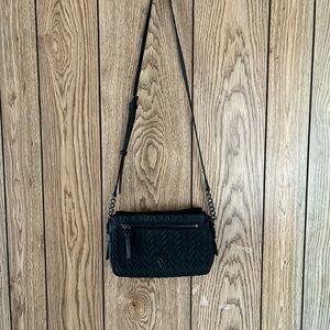 Simply Vera Vera Wang Black Chevron Crossbody Bag
